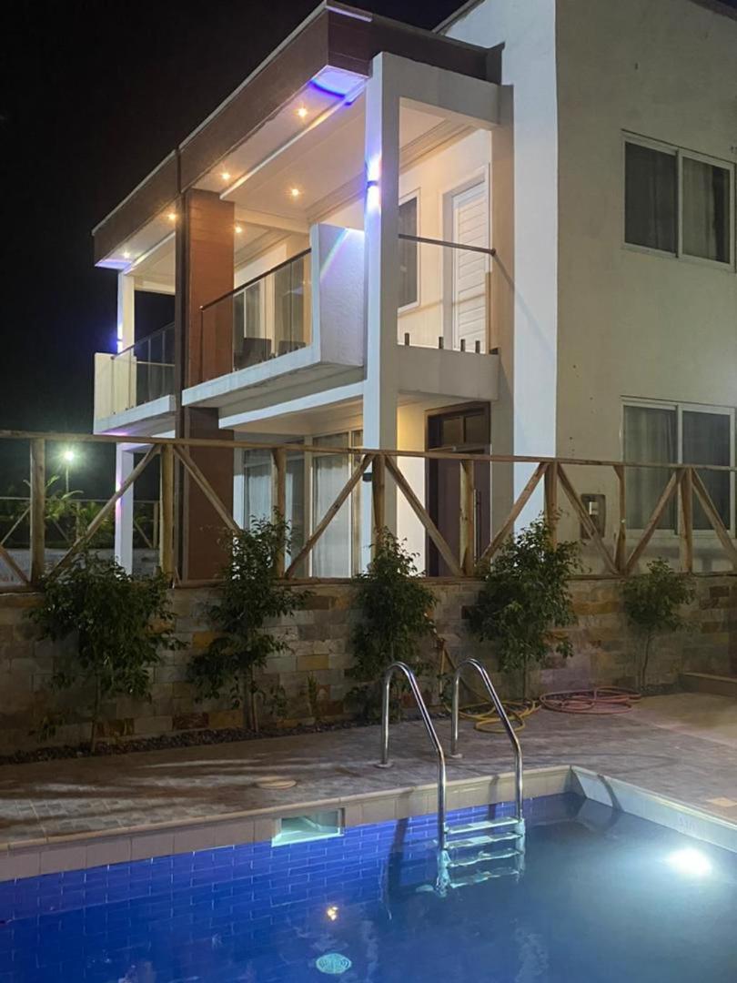 Ocean Green Beach Resort Prampram ภายนอก รูปภาพ