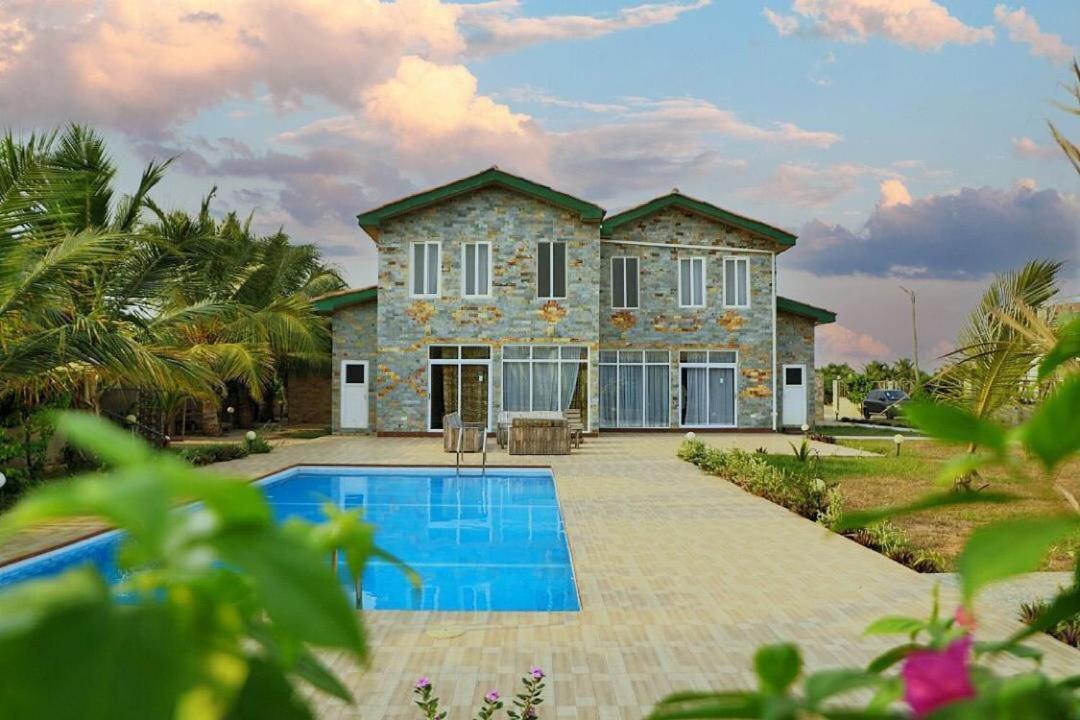 Ocean Green Beach Resort Prampram ภายนอก รูปภาพ