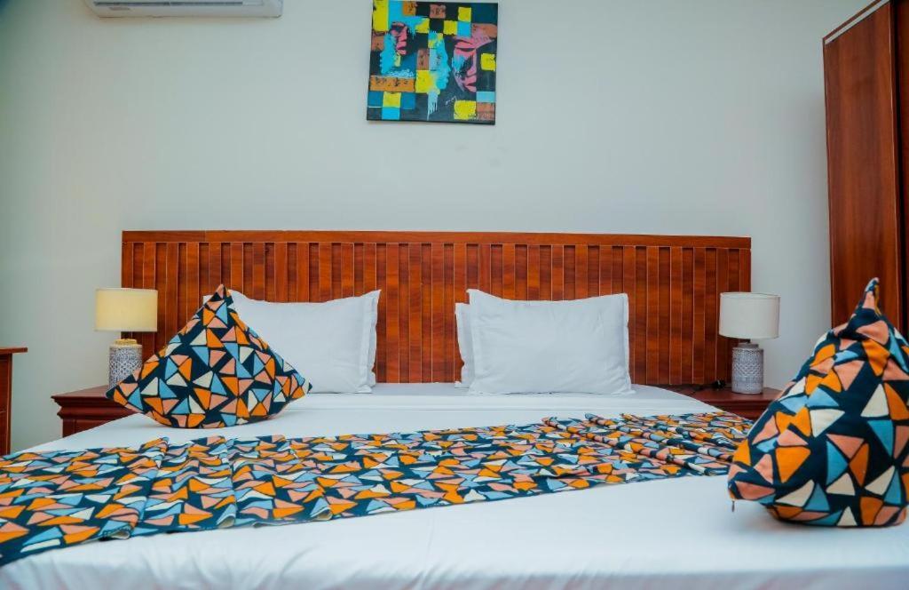 Ocean Green Beach Resort Prampram ภายนอก รูปภาพ
